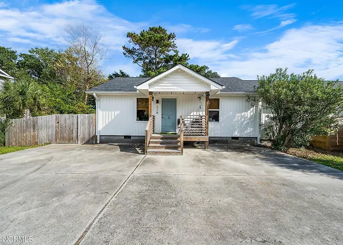 Twin Tides Beach House Carolina Beach - Unit 2